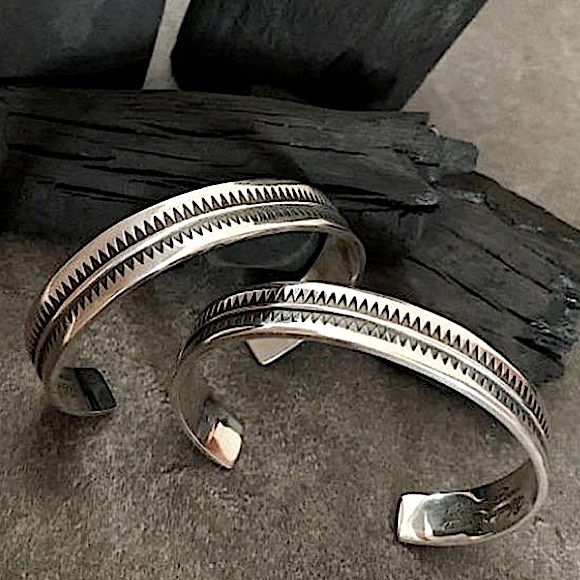 Sterling Silver Sawtooth Design Bracelet Cuff Bracelet Unisex - Picture 11 of 12